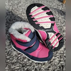Mountain Warehouse, The Comet Toddler Winter Boots, Pink, Size 10. Like New.